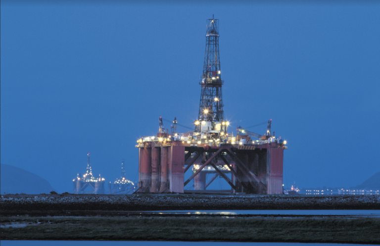 Offshore oil rig