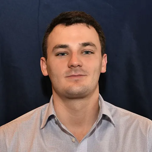 Ian Miserocchi headshot